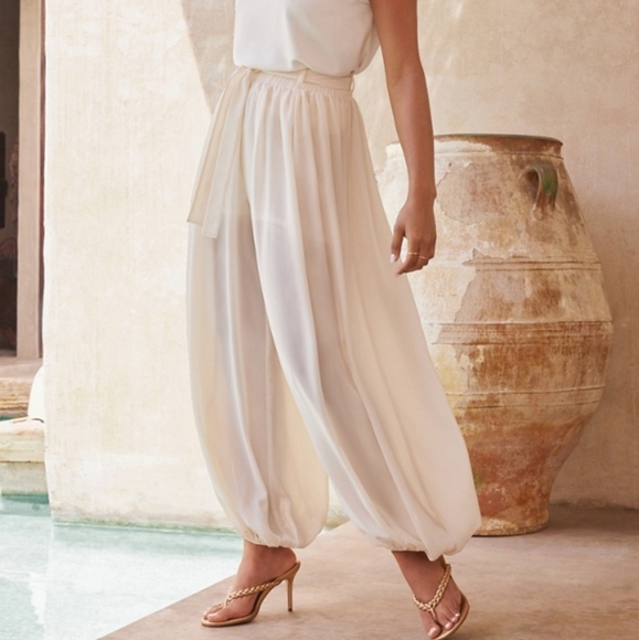 Just Fab Shirred Chiffon Harem Pants - Picture 2 of 8